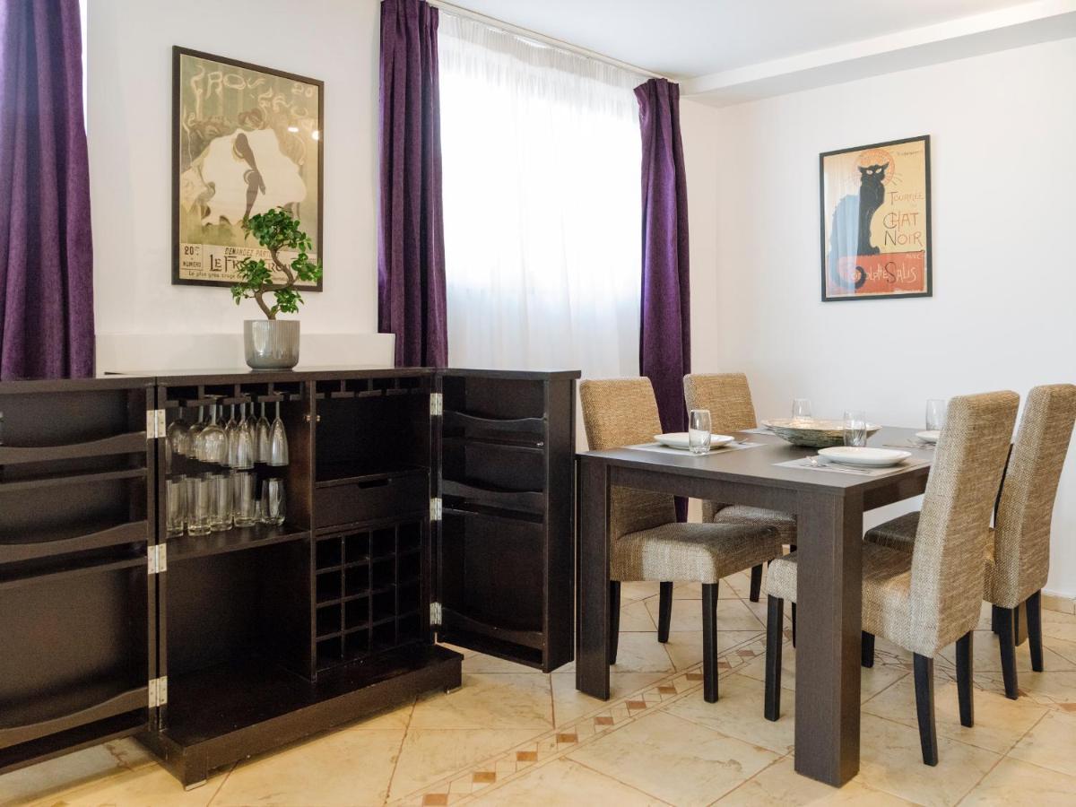 Amazing City View Residences - Penthouse & Apartment Bukarest Kültér fotó
