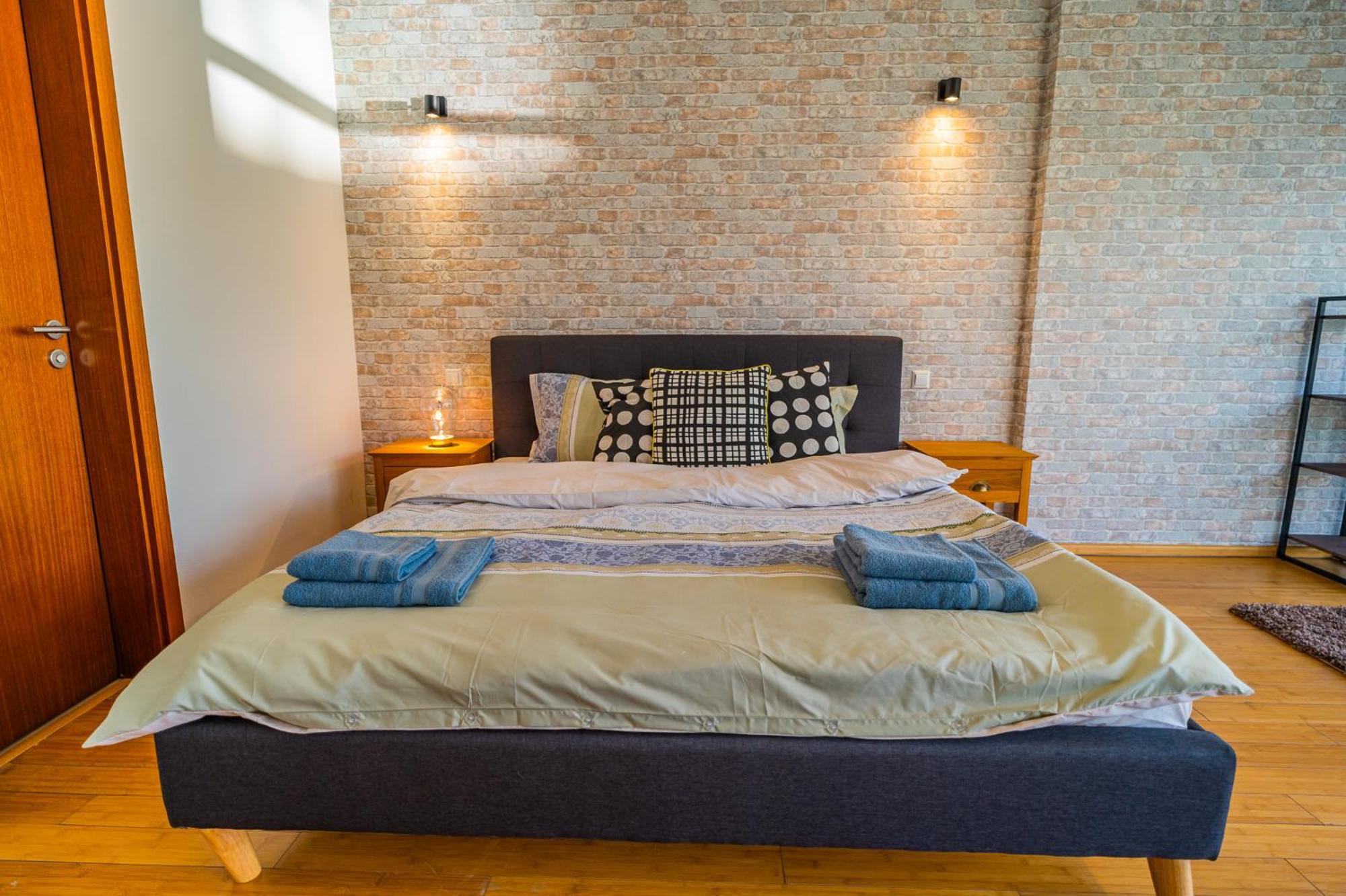 Amazing City View Residences - Penthouse & Apartment Bukarest Kültér fotó
