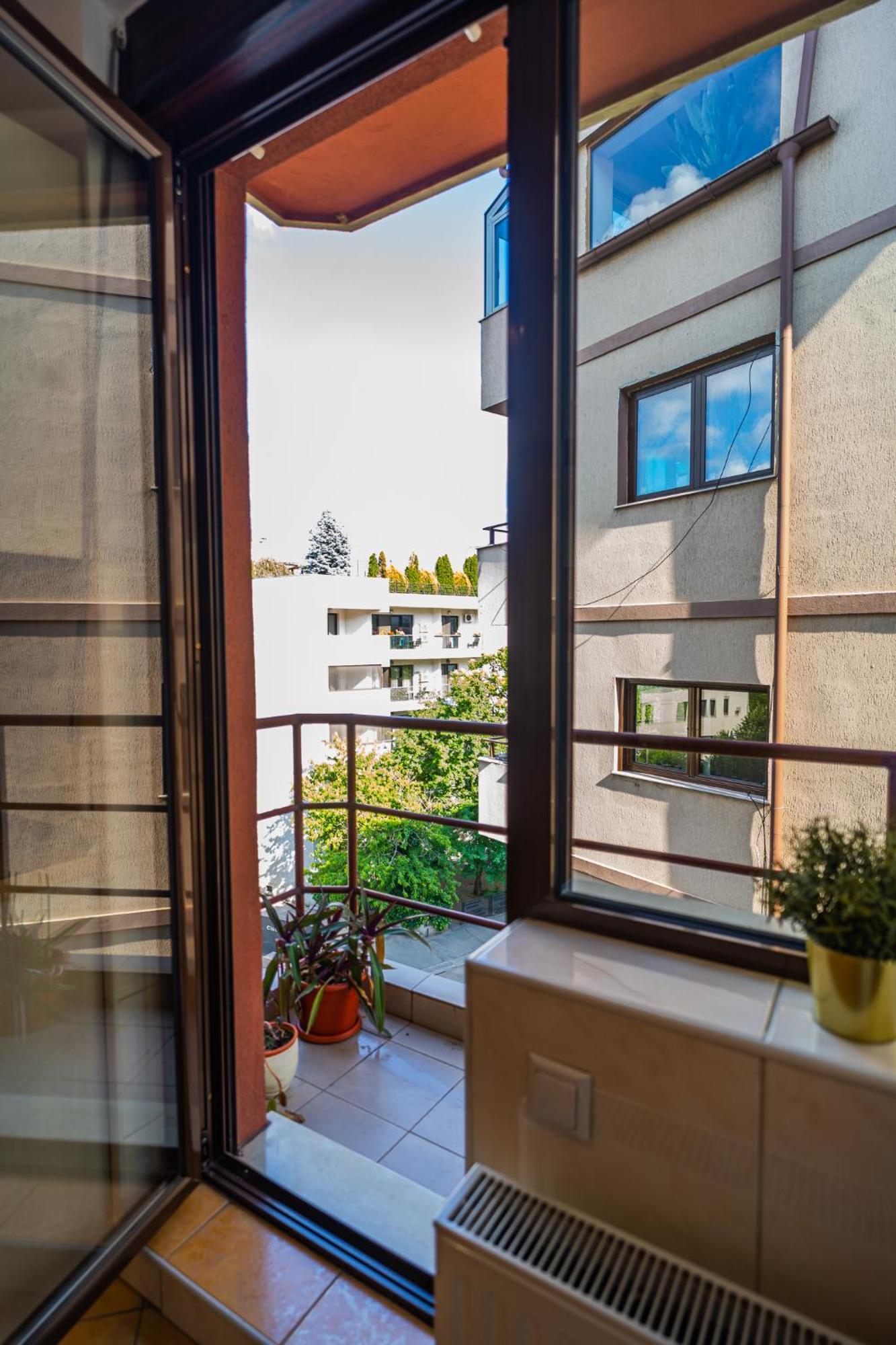 Amazing City View Residences - Penthouse & Apartment Bukarest Kültér fotó
