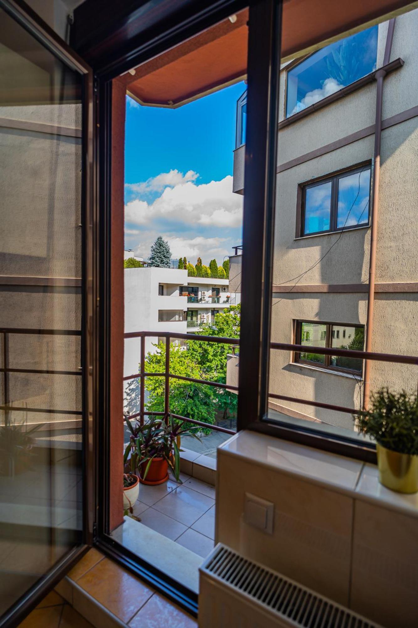 Amazing City View Residences - Penthouse & Apartment Bukarest Kültér fotó