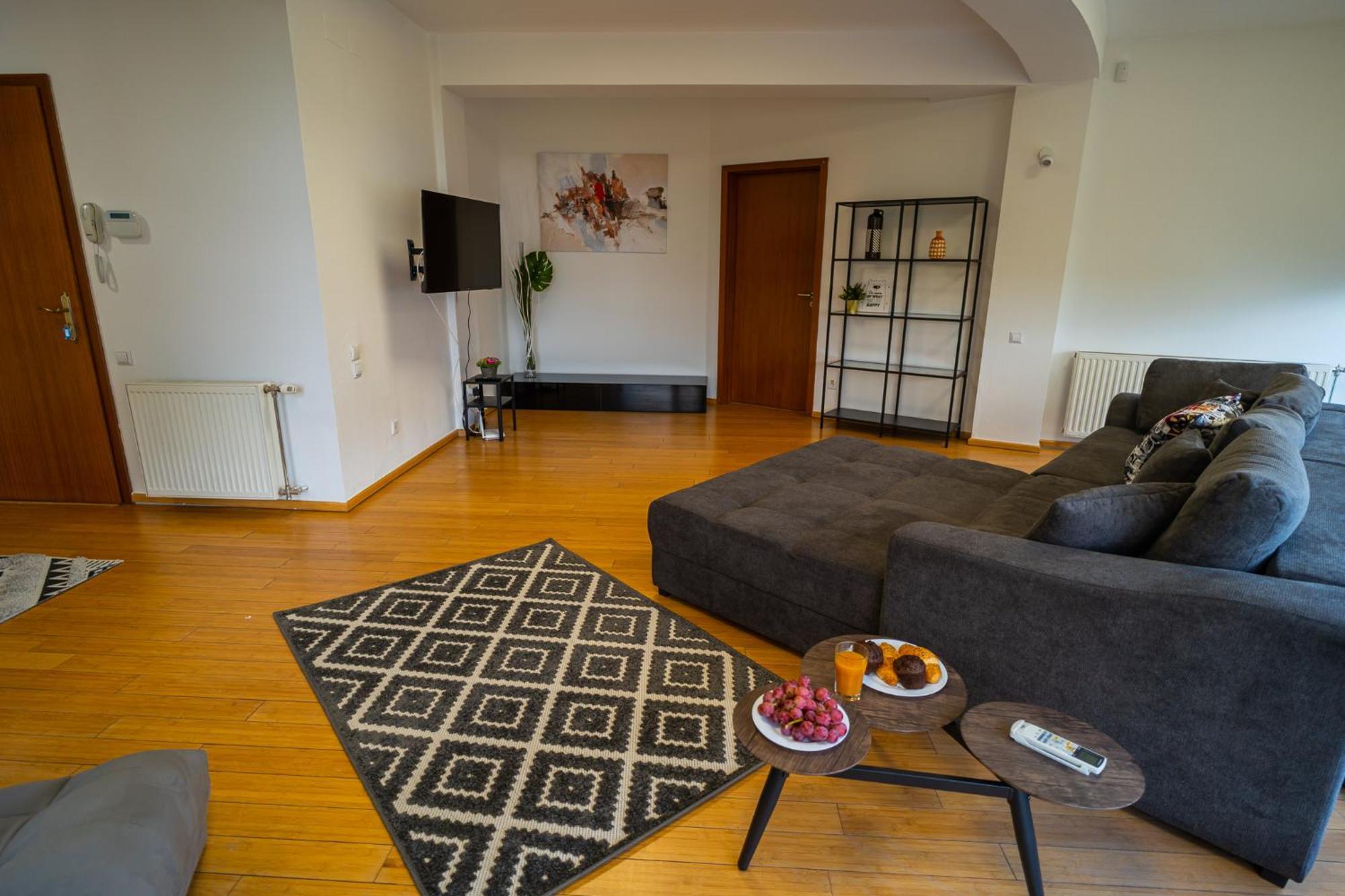 Amazing City View Residences - Penthouse & Apartment Bukarest Kültér fotó