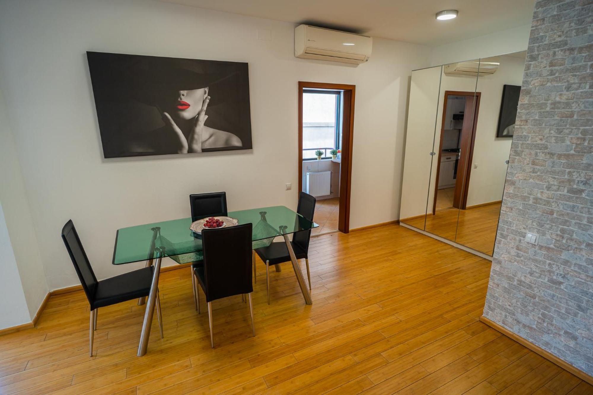 Amazing City View Residences - Penthouse & Apartment Bukarest Kültér fotó
